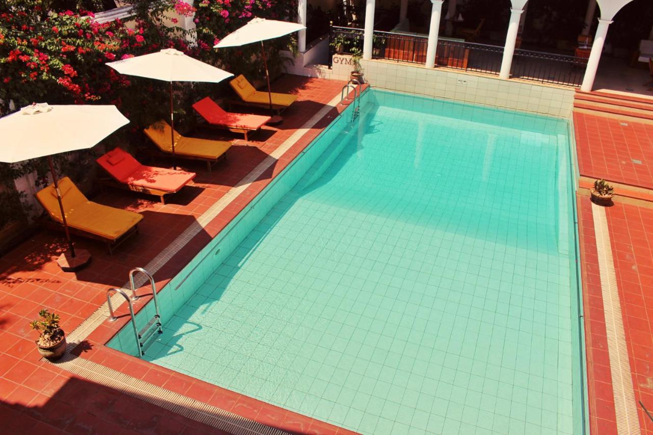 Sovereign Hotel Kisumu Exterior foto